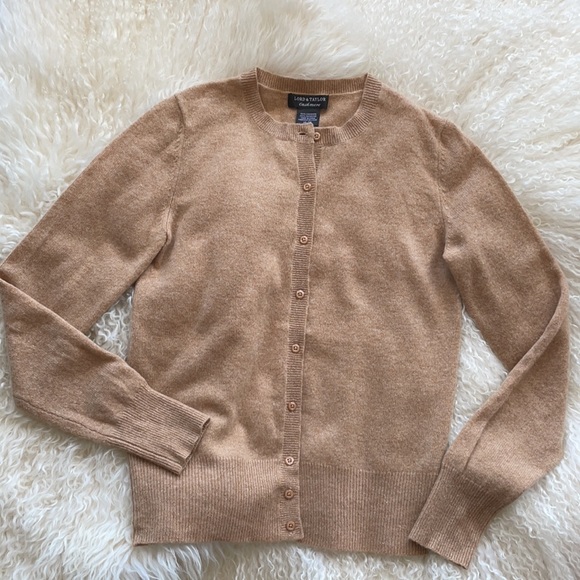 New Lord & Taylor Cashmere sweater - Picture 2 of 2